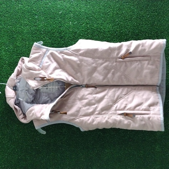 Prana vest with the hood - Picture 2 of 5